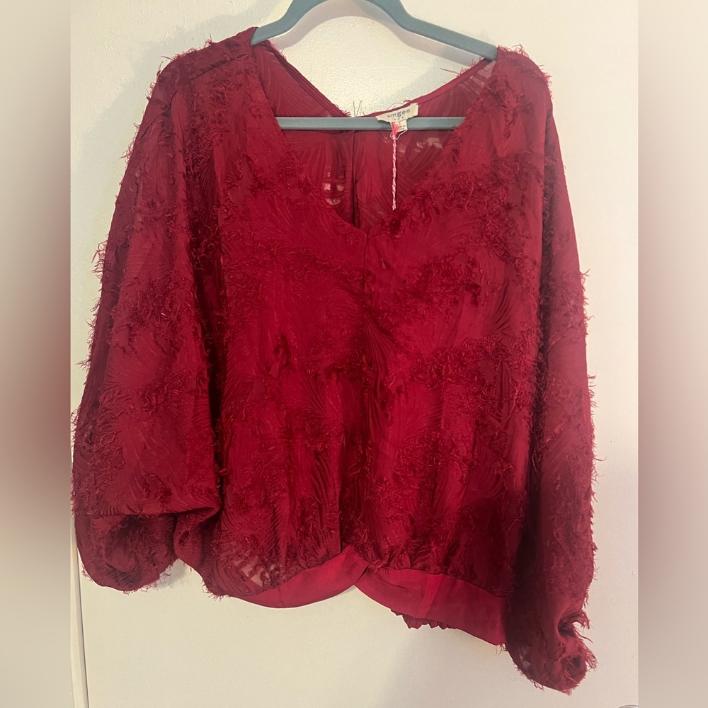 Umgee Textured Red Blouse